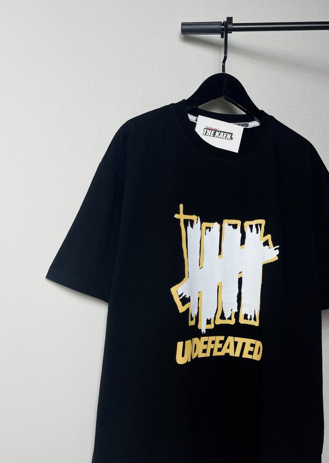 UNDEFEATED MARKER T-SHIRT