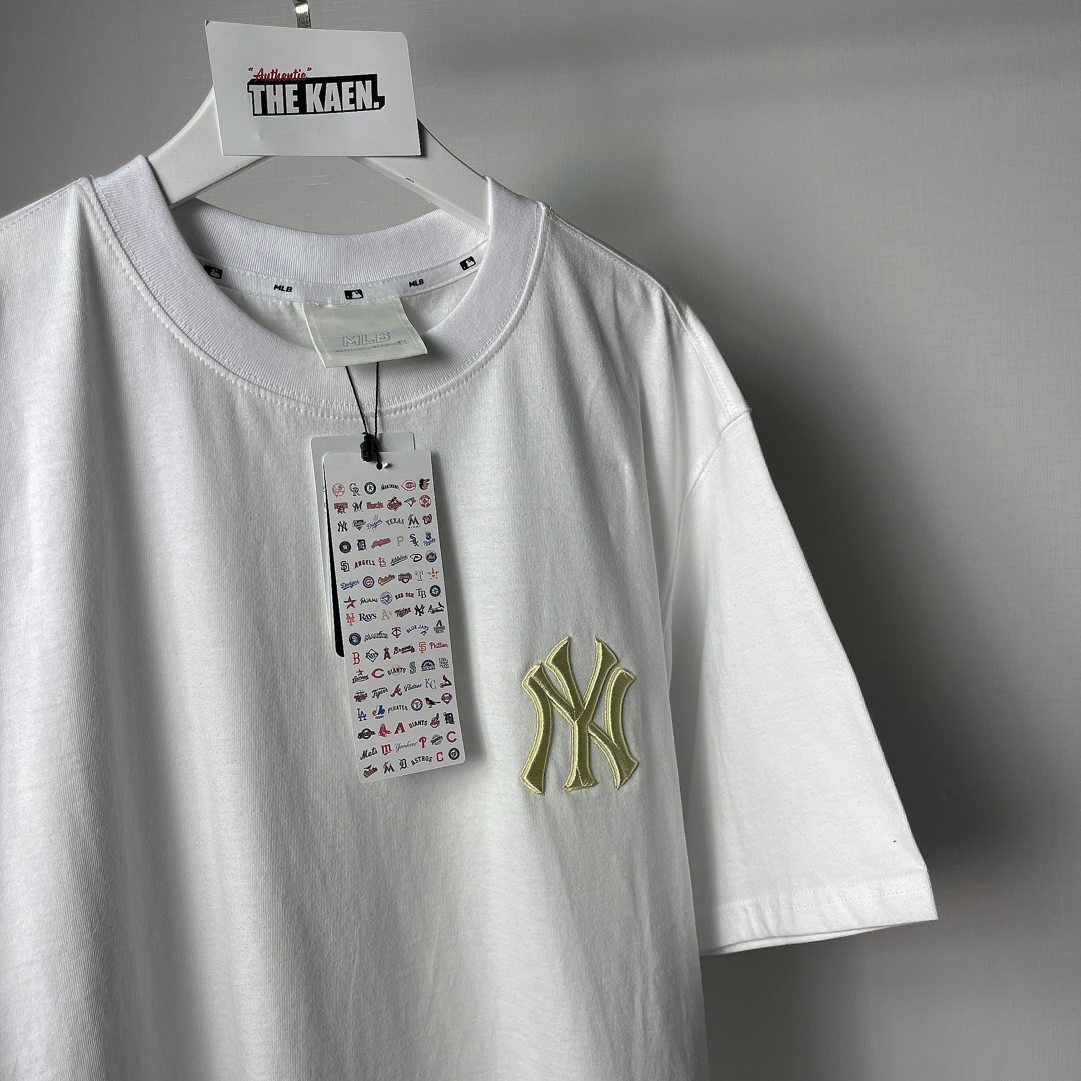 Áo phông MLB Basic Monogram Allover Short Sleeve Tshirt New York Yankees  3ATSM102350CRS